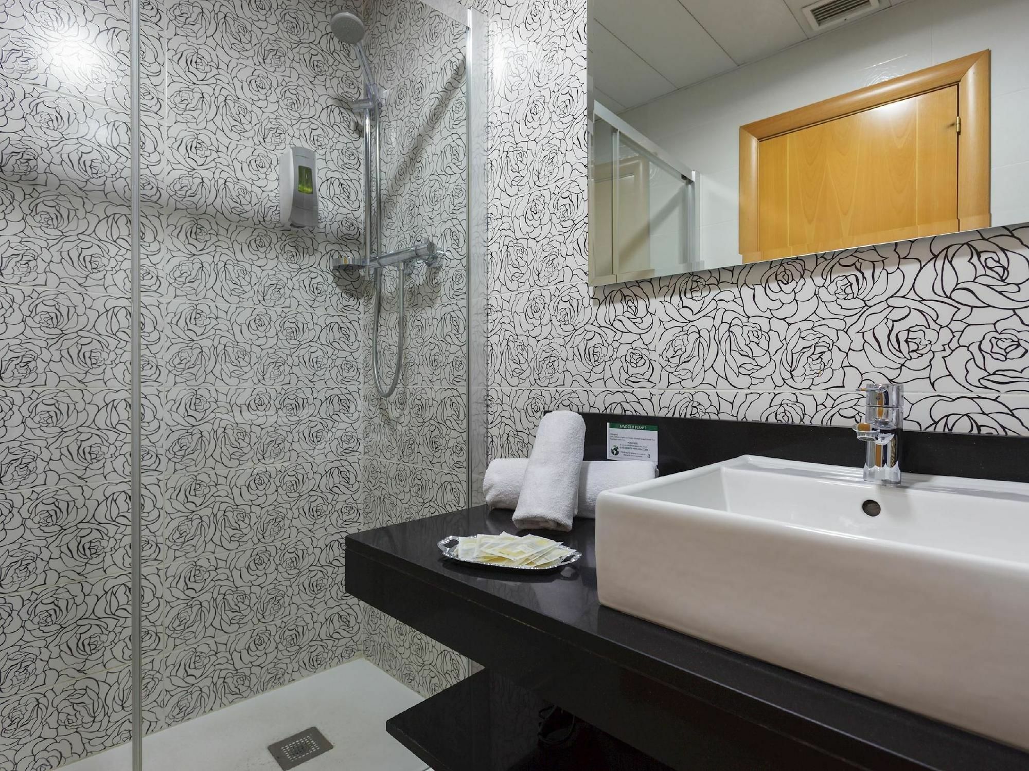 Aparthotel Rambla108 Barcelona Exteriér fotografie